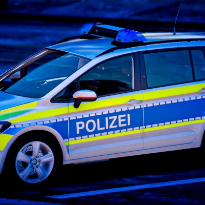 GTA 5 FiveM Mod - VW Touran 2016 Police Vehicle (ELS) Hamburg Style - PC Download